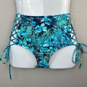 NWT Carmen Marc Valvo Bikini Bottoms Size S